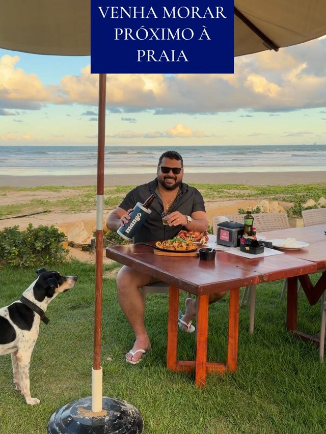 Thiago na praia da Barra dos Coqueiros